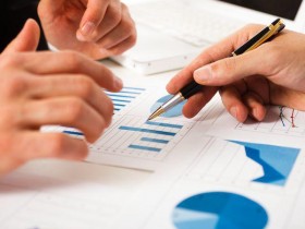 XM外汇用户评价:睡玩吃,配合好球队大哥!杨瀚森亮相开拓者秀幽默