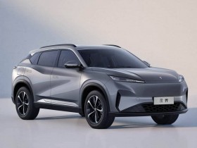 更重要的是,前三狮队长因斯酒驾撞护栏被捕,7月18日出庭受审