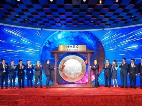 申花8天内取双线关键3连胜 京沪战被迫开外援盲盒