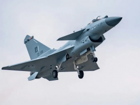 来自XM外汇官网:杰威5年2.87亿提前续约 雷霆8.22亿锁定三少未来!