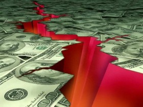 令人惊讶的是,单手按球不吹点球?波切蒂诺丢冠怒喷裁判偏心